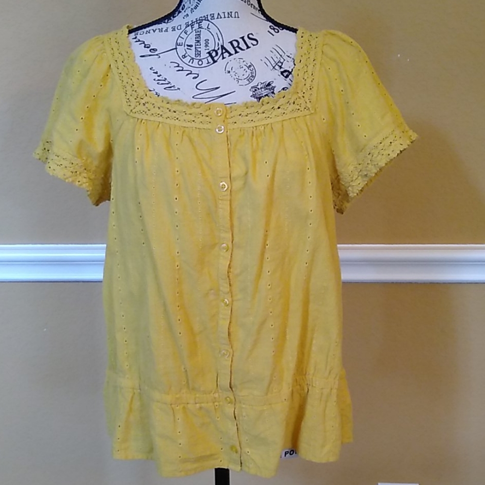 Sonoma Cute Mustard short sleeve top